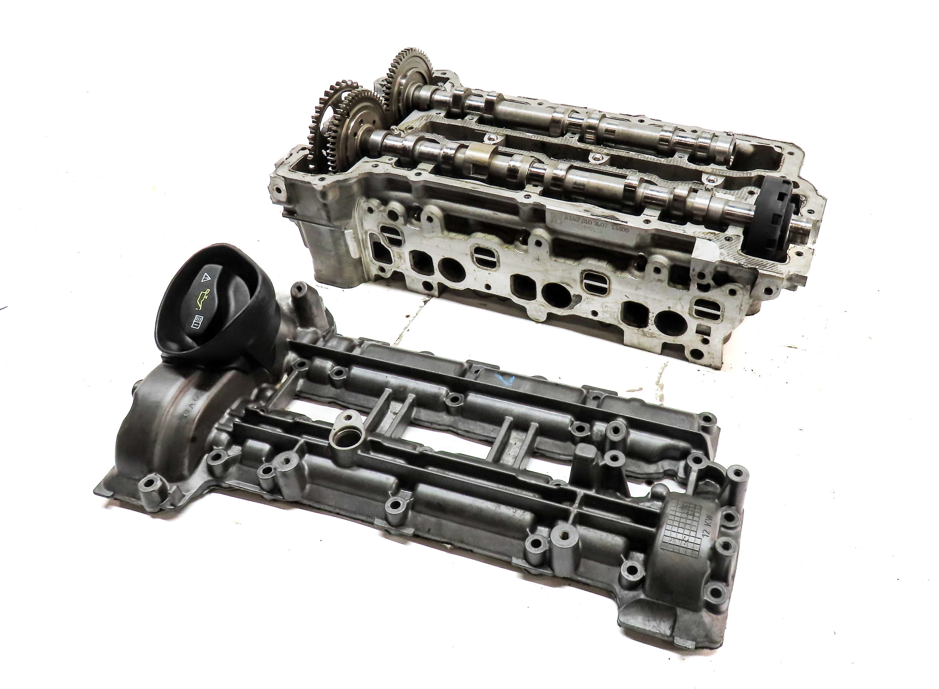 12-15 MERCEDES GL350 ML350 S350 (W166 X166 W221) 3.0L DIESEL RIGHT CYLINDER HEAD — exact item pictured